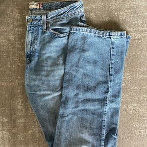 Levi’s 514 Slim Straight cut Jeans